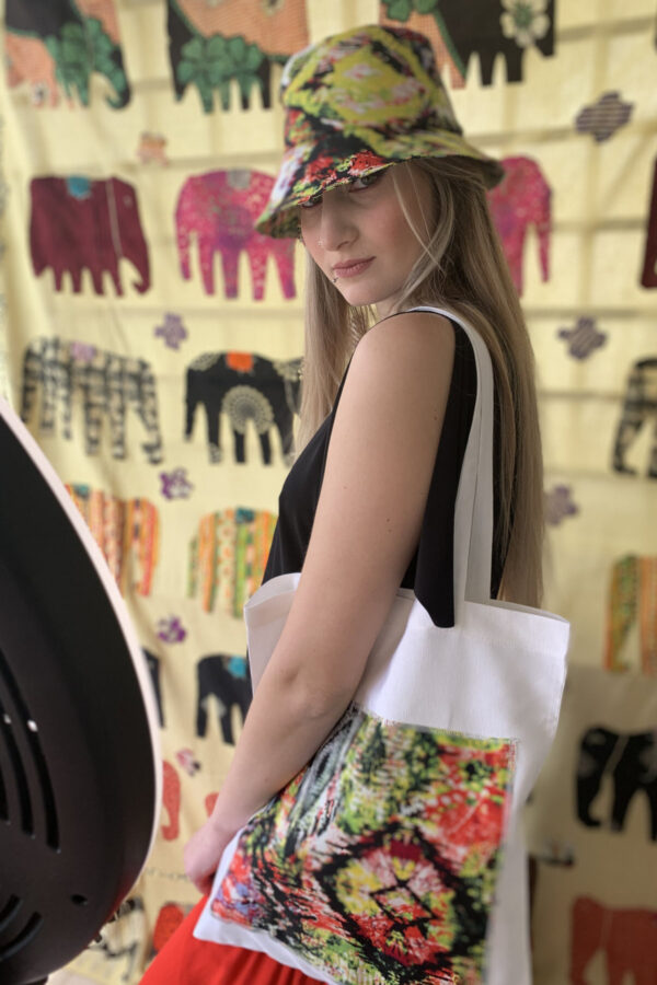 bucket hat and bag in cotton by pepperose